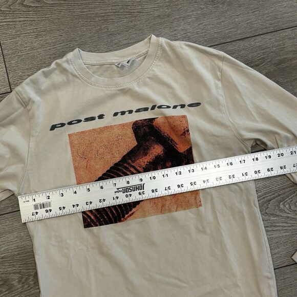 Post Malone Shirt Mens Small Posty Co. H&M Band Tshirt Music Tan Beige - Picture 4 of 7